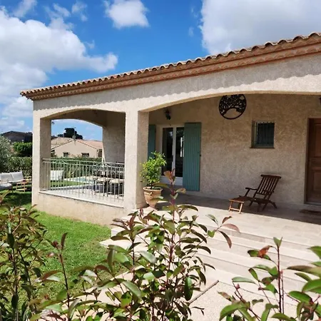 Villa Piscine A Pied 6 Personnes Farandole Uzes